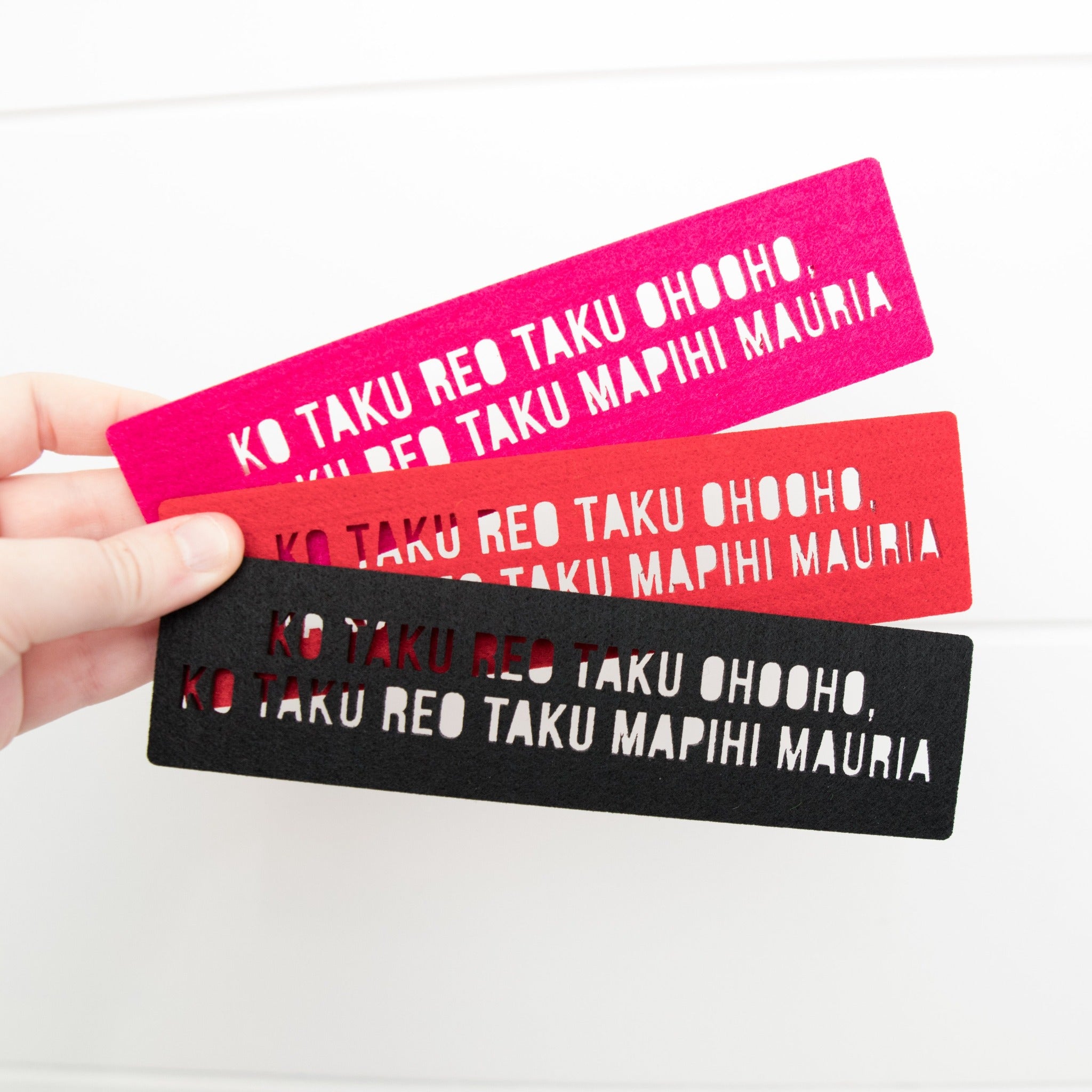 Te Reo Māori Felt Bookmark - Ko taku reo taku ohooho, ko taku reo taku mapihi mauria